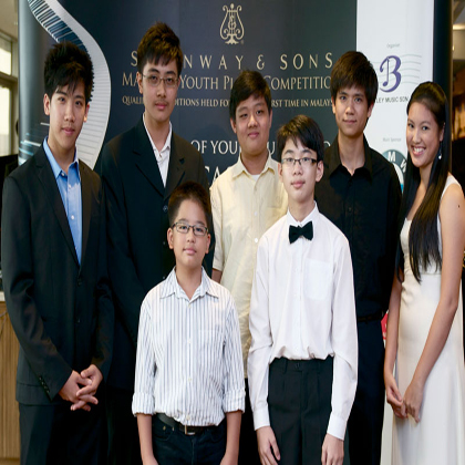 anounncement-2012-thumb